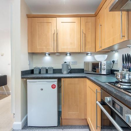 Apartment 10 Worksop ภายนอก รูปภาพ