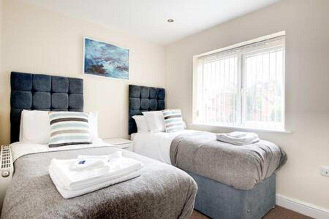 Apartment 10 Worksop ภายนอก รูปภาพ