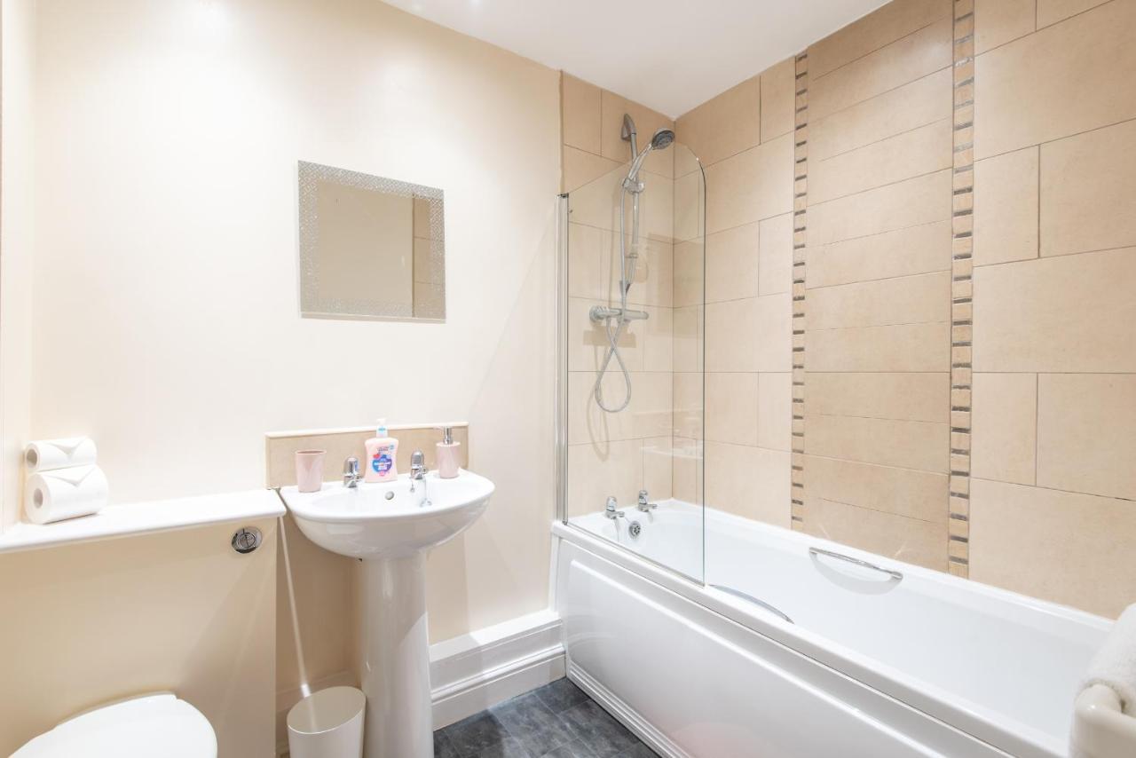 Apartment 10 Worksop ภายนอก รูปภาพ