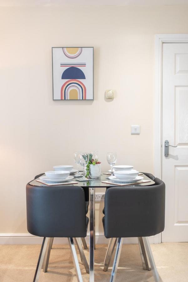 Apartment 10 Worksop ภายนอก รูปภาพ